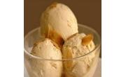 Італійське сирне морозиво з горіхами