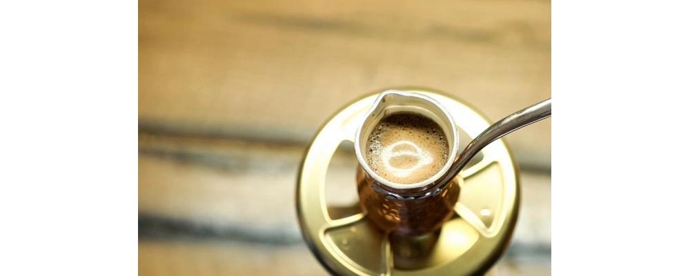 Пять рецептов кофе, которые легко приготовить на дому