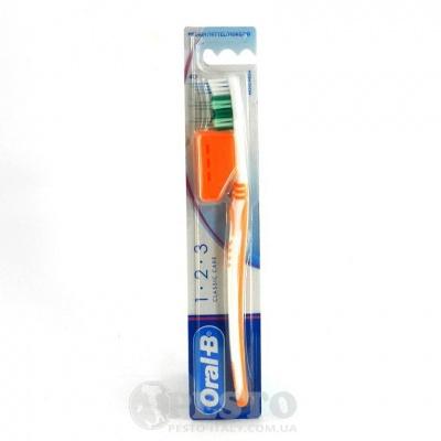 Зубна щітка Oral B 