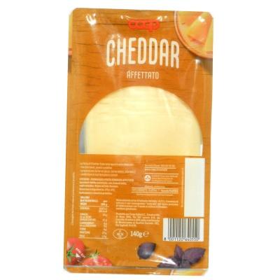 Сир Cheddar Coop нарізаний 140г