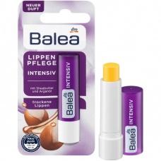 Бальзам для губ Balea lippen pflege intensiv 4.8г